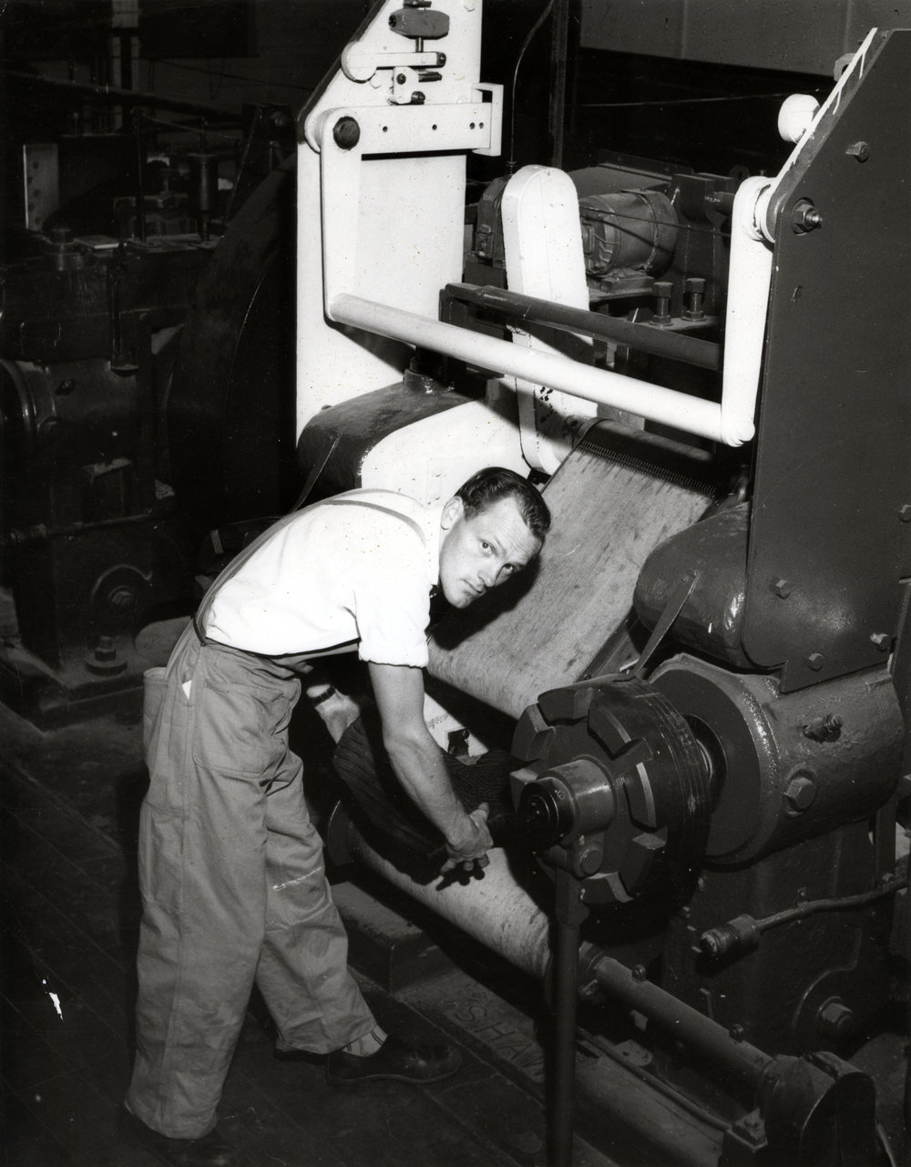 Dunlop raw materials; rubber; cracker mill, John Childs