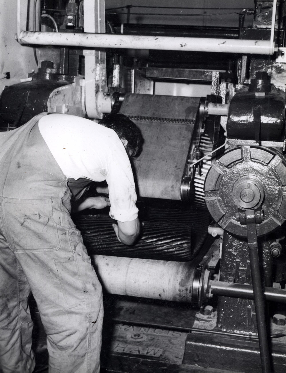 Dunlop factory; mills; &lsquo;cracker&rsquo; mill; at its initial low level.