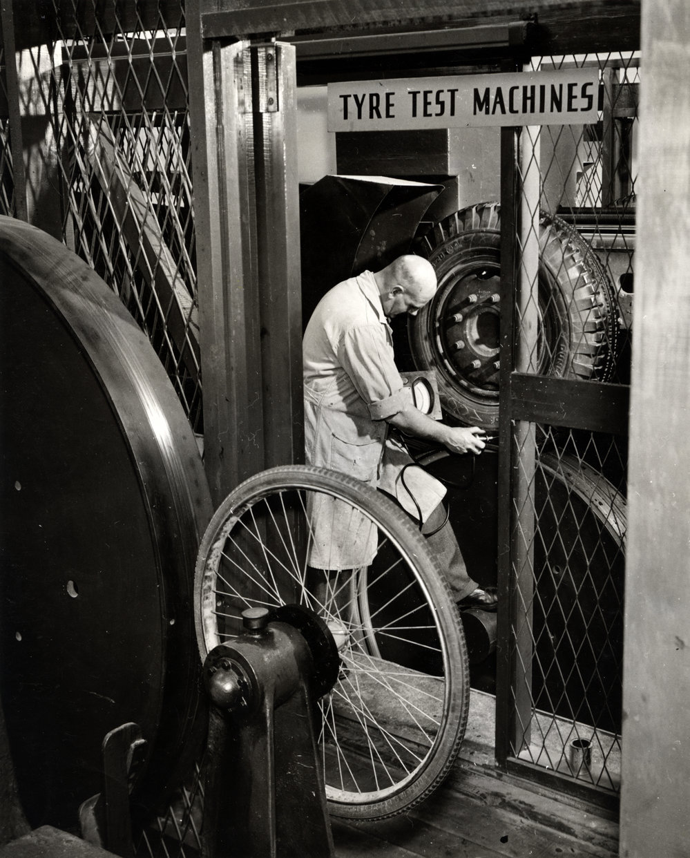 Dunlop tyres; endurance testing