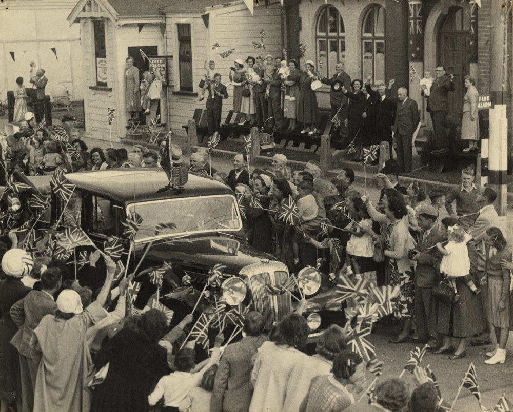 Royal tour 1954; Daimler passing Council Chamber dais, Main Street