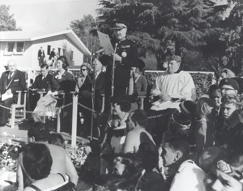 City Status Celebrations. Governor General Sir Bernard Fergusson proclaims Upper Hutt a city