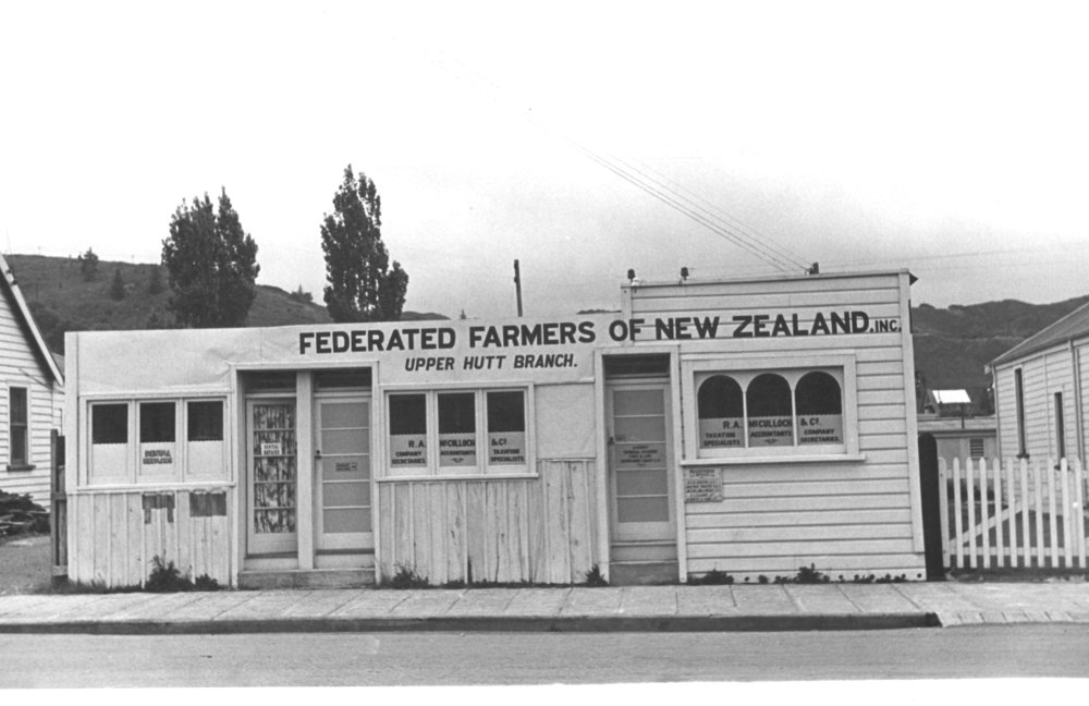 Main St, Upper Hutt, Jan. 1948; south side  1, Askew, Fed Farmers, Gospel Hall