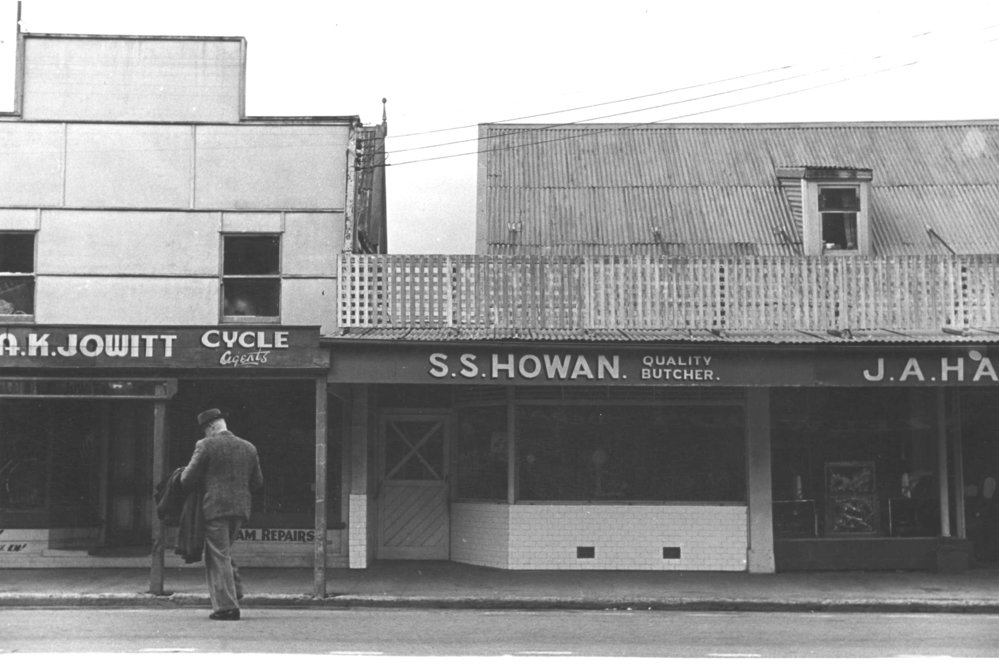 Main St, Upper Hutt, Jan. 1948; south side 10, Jowitt-Hazelwoods