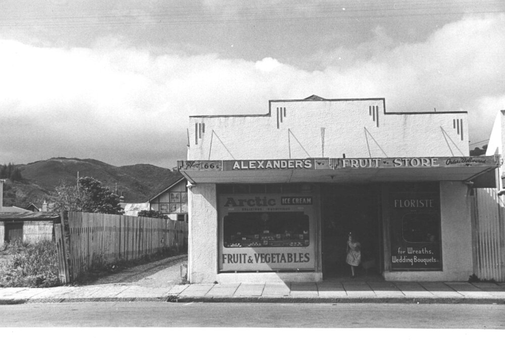 Main St, Upper Hutt, Jan. 1948; south side 24, Record Hall-Alexander's