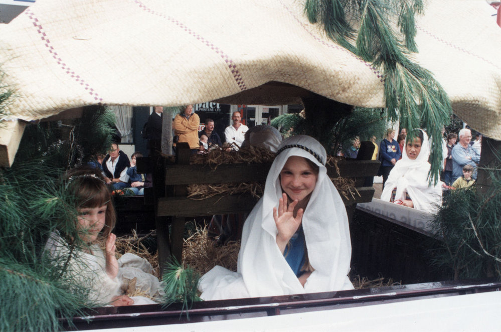 Christmas parade 1999; nativity group