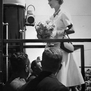 Visit of Queen Elizabeth II, 1953-1954