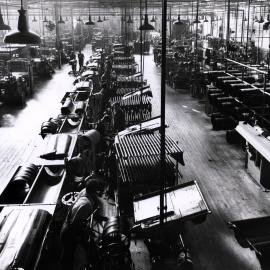 Dunlop tyre assembly; small cross-ply sizes