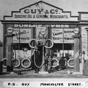 Guy and Company Garage, Feilding