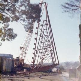 Library 4, Fergusson Drive; construction of building, 1977